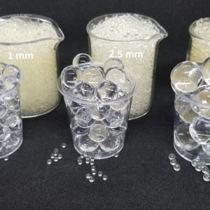 3 different SAP Sphere sizes in beakers